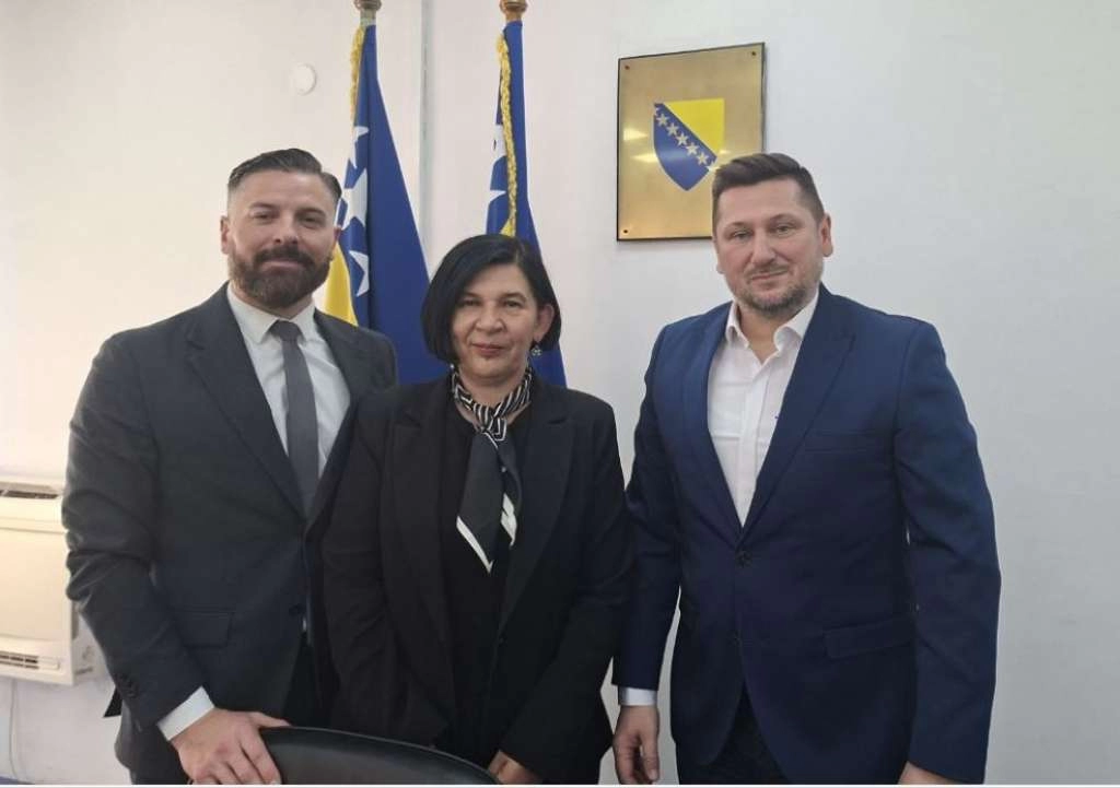 Porezna uprava FBiH i Univerzitet 'Džemal Bijedić' potpisali Memorandum o suradnji